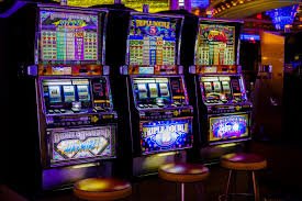 Cascading multiplier: builds during chain wins Cascading multiplier display on Fortune Ox bagustoto login